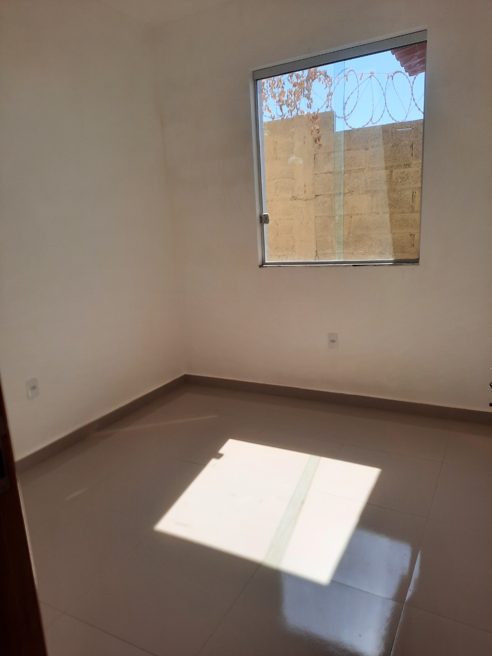 Casa à venda com 3 quartos, 67m² - Foto 19