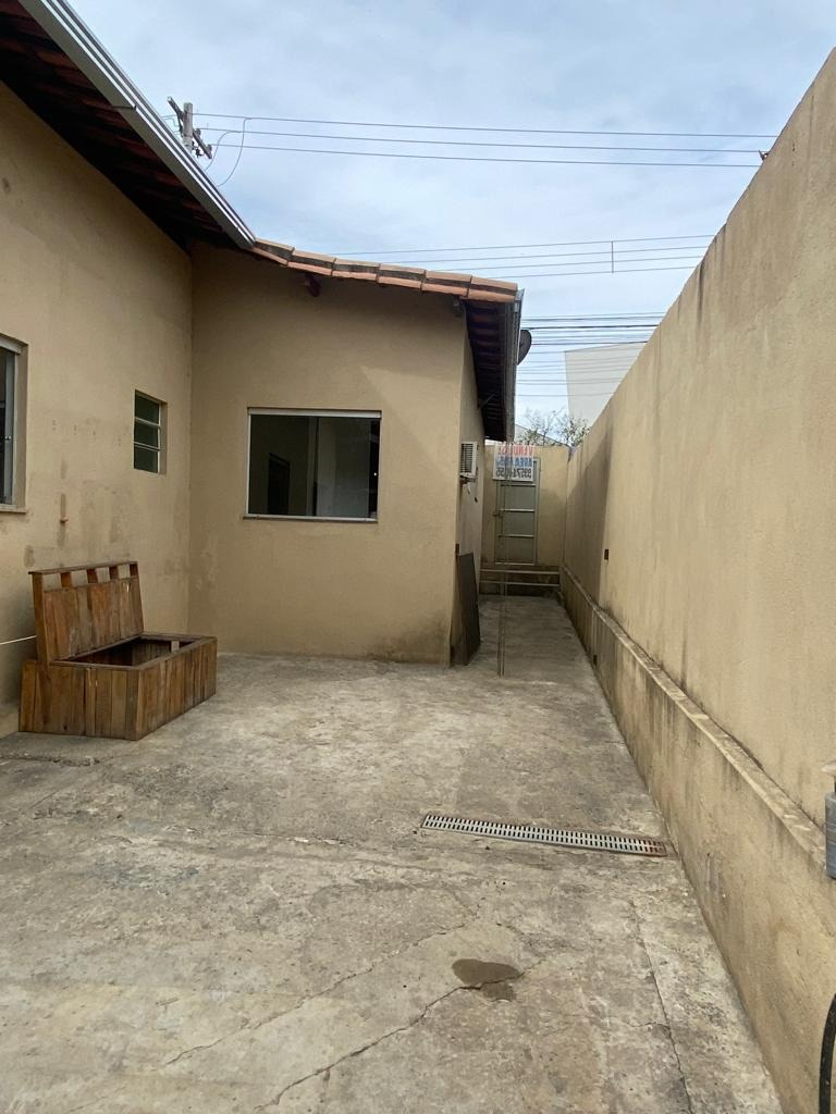 Casa à venda com 3 quartos, 110m² - Foto 14