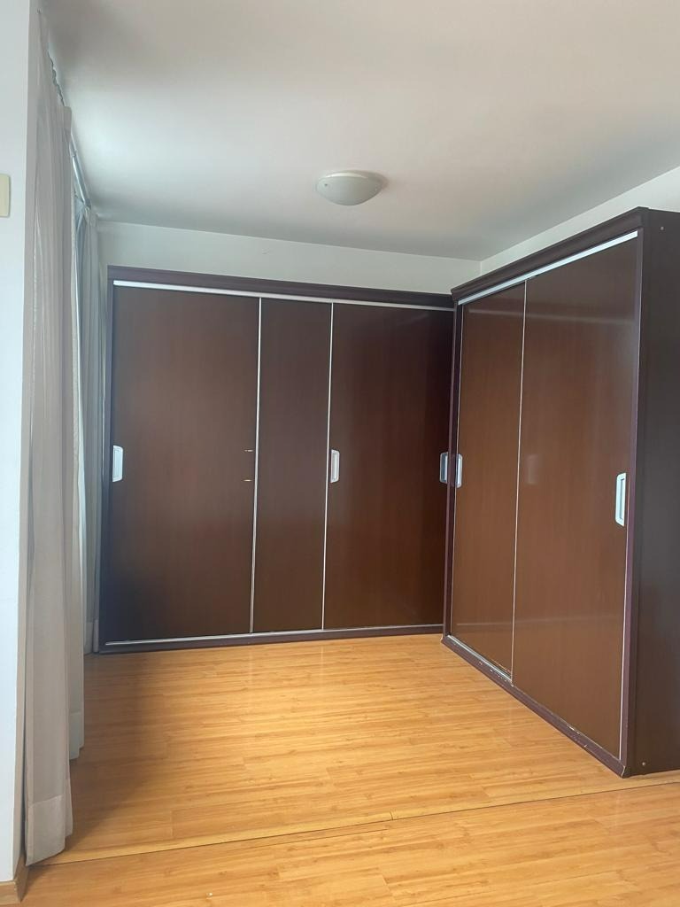 Apartamento à venda com 4 quartos, 184m² - Foto 2