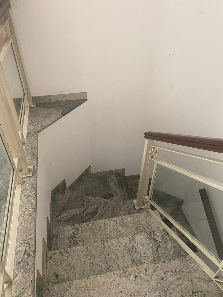 Apartamento à venda com 4 quartos, 184m² - Foto 9