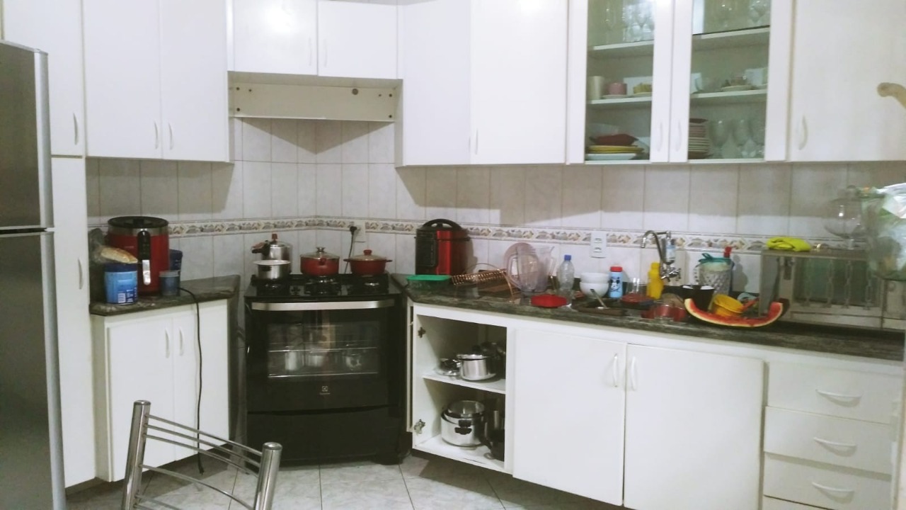 Prédio Inteiro à venda com 3 quartos, 190m² - Foto 3