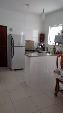 Casa à venda com 5 quartos, 240m² - Foto 11