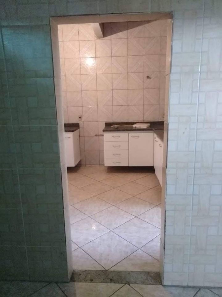 Apartamento à venda com 2 quartos, 120m² - Foto 2