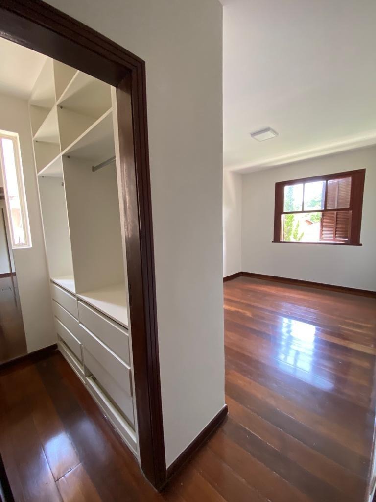 Casa à venda com 4 quartos, 592m² - Foto 19