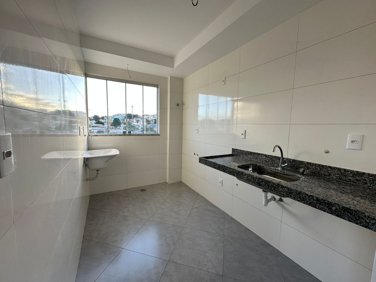 Apartamento à venda com 2 quartos, 52m² - Foto 15