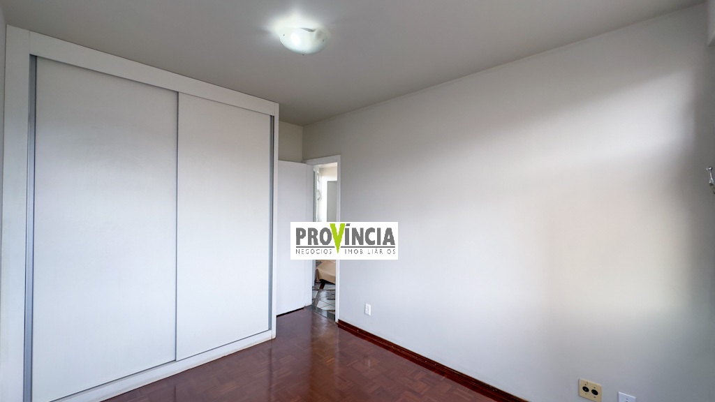 Apartamento à venda com 4 quartos, 196m² - Foto 15