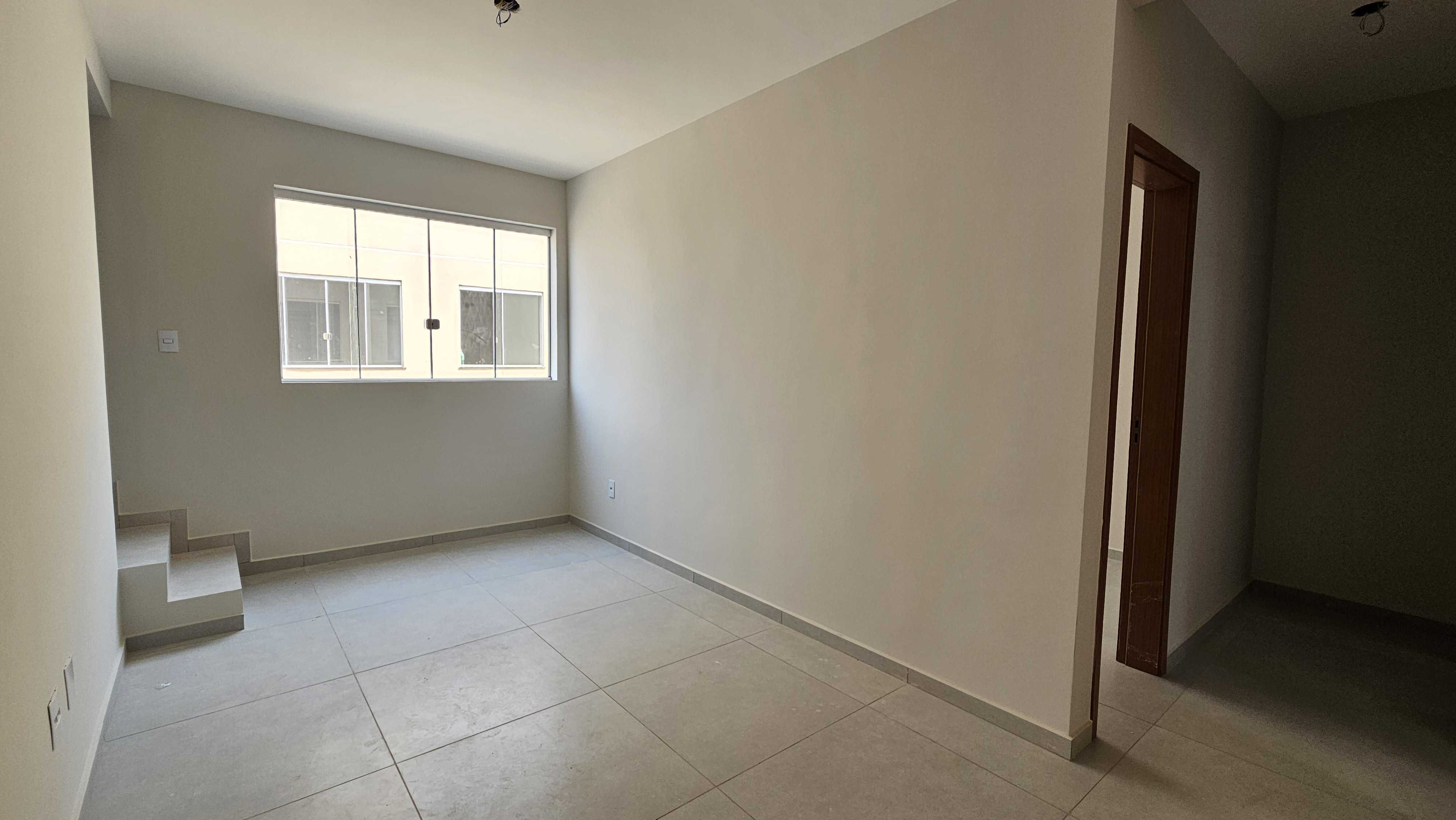 Casa à venda com 3 quartos, 109m² - Foto 3