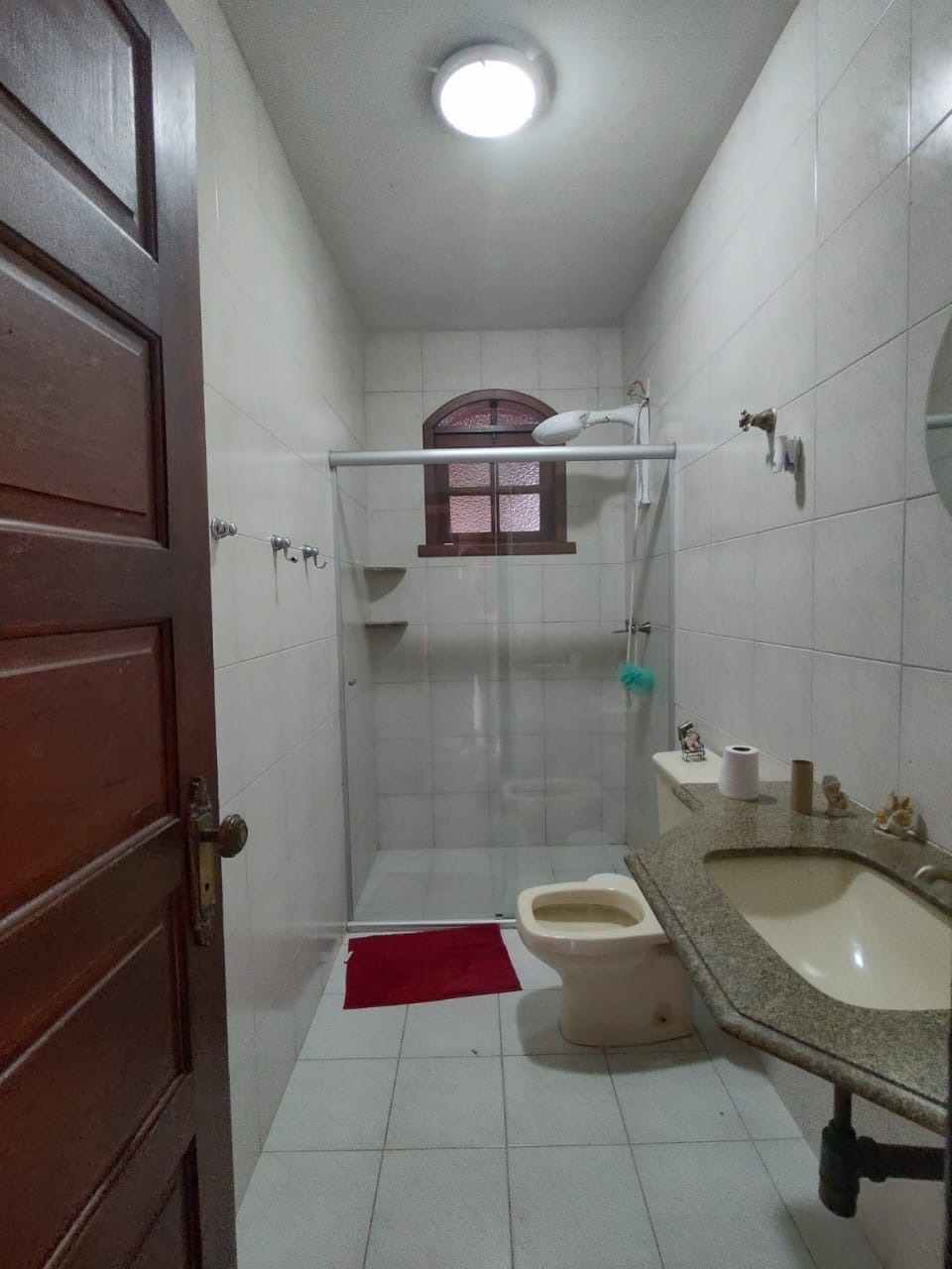 Casa à venda com 3 quartos, 220m² - Foto 11