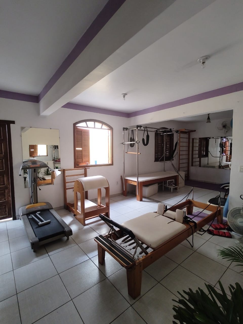 Casa à venda com 3 quartos, 220m² - Foto 4