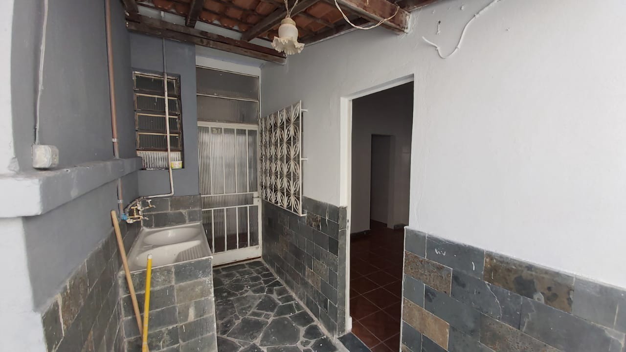 Casa à venda com 5 quartos, 360m² - Foto 2