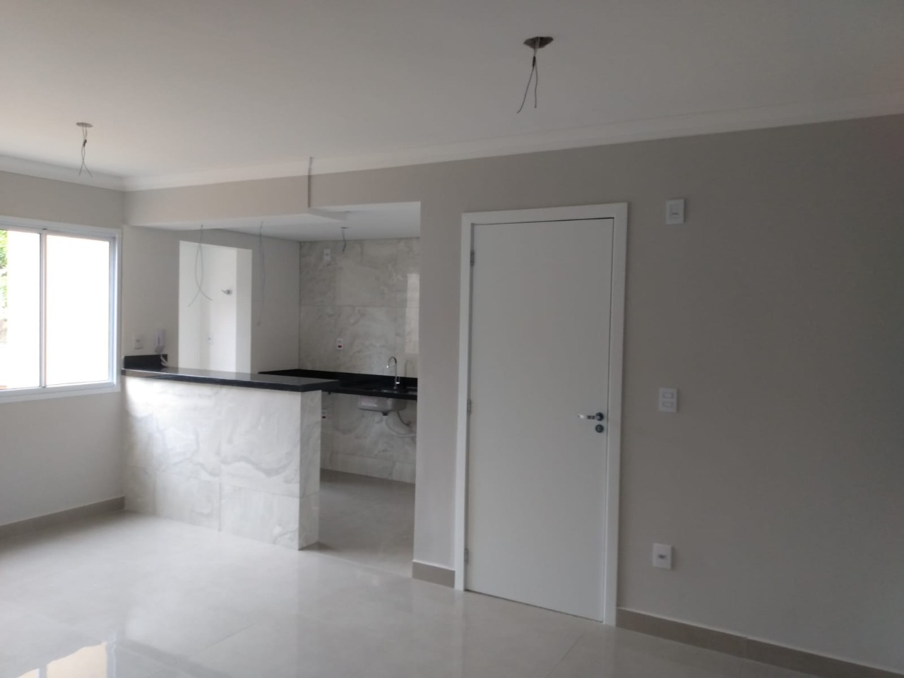 Apartamento à venda com 2 quartos, 60m² - Foto 6