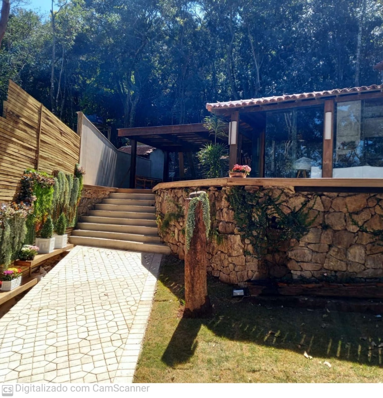 Casa de Condomínio à venda com 3 quartos, 1560m² - Foto 1