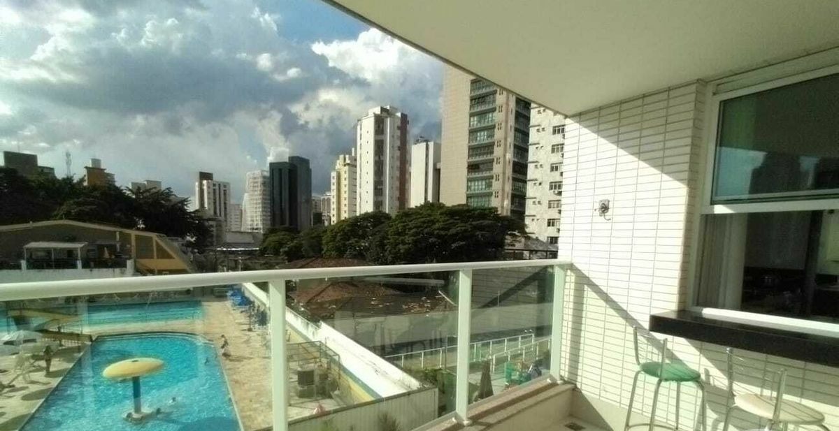 Apartamento à venda com 4 quartos, 180m² - Foto 8