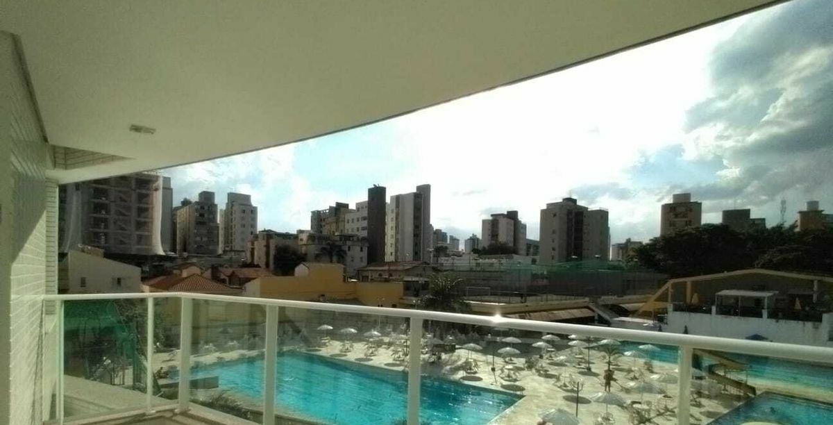 Apartamento à venda com 4 quartos, 180m² - Foto 9