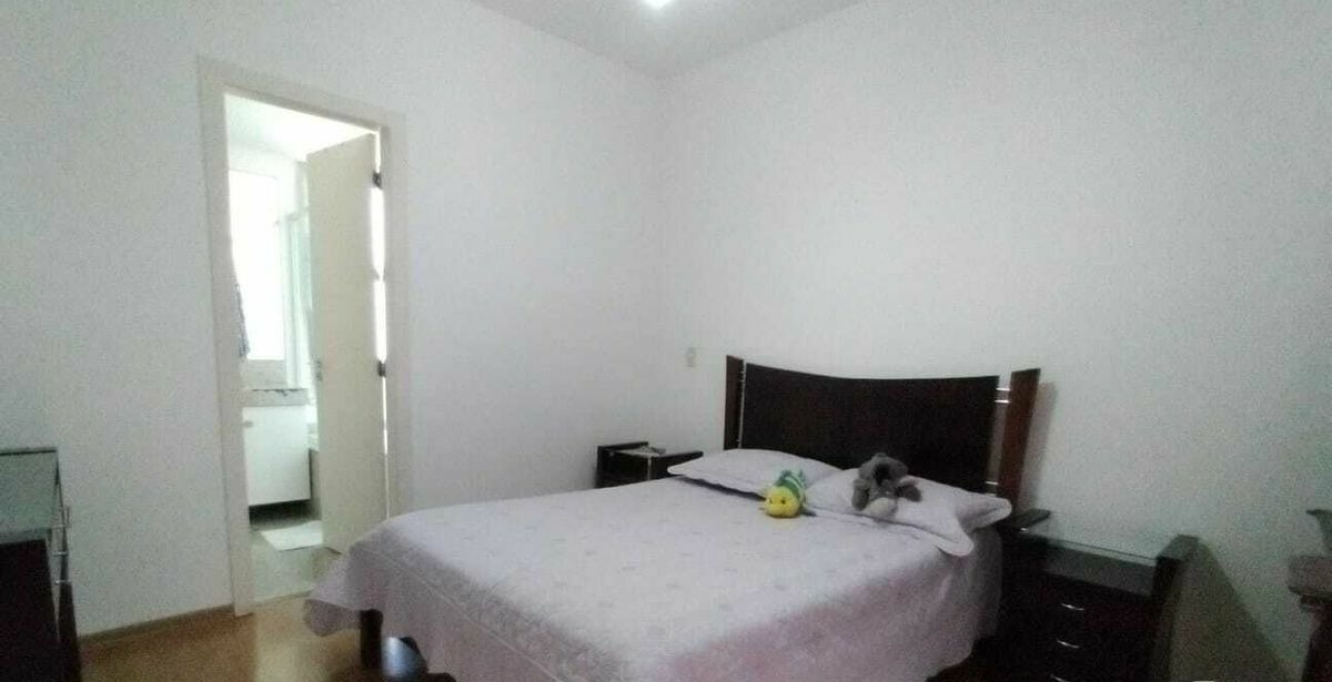 Apartamento à venda com 4 quartos, 180m² - Foto 20