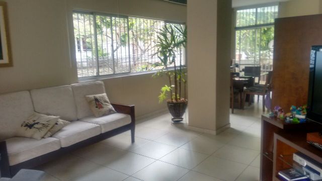 Apartamento à venda com 4 quartos, 160m² - Foto 2