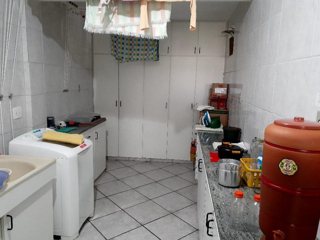 Apartamento à venda com 3 quartos, 165m² - Foto 19