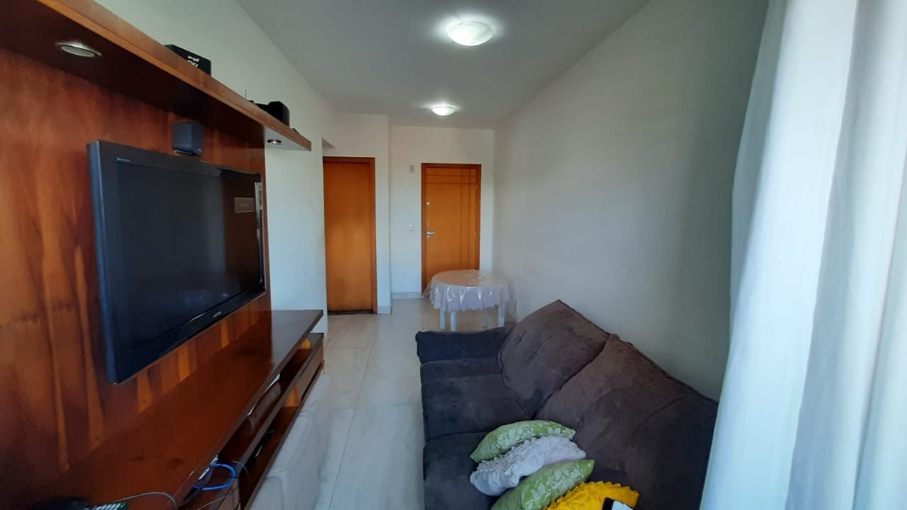 Apartamento à venda com 3 quartos, 70m² - Foto 3