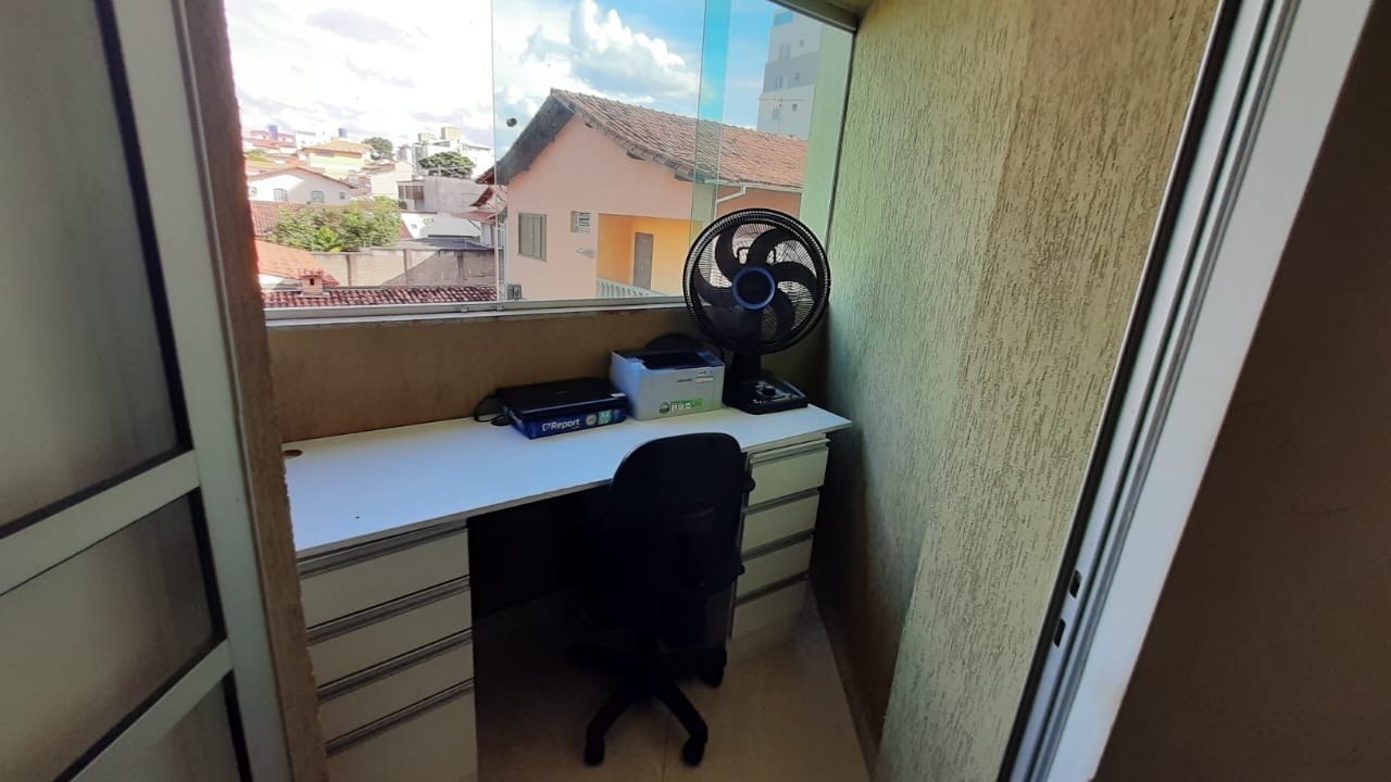 Apartamento à venda com 3 quartos, 70m² - Foto 17