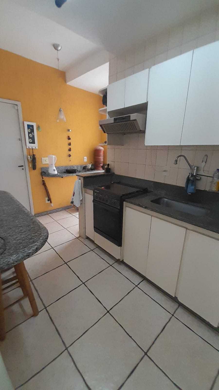 Apartamento à venda com 2 quartos, 68m² - Foto 4