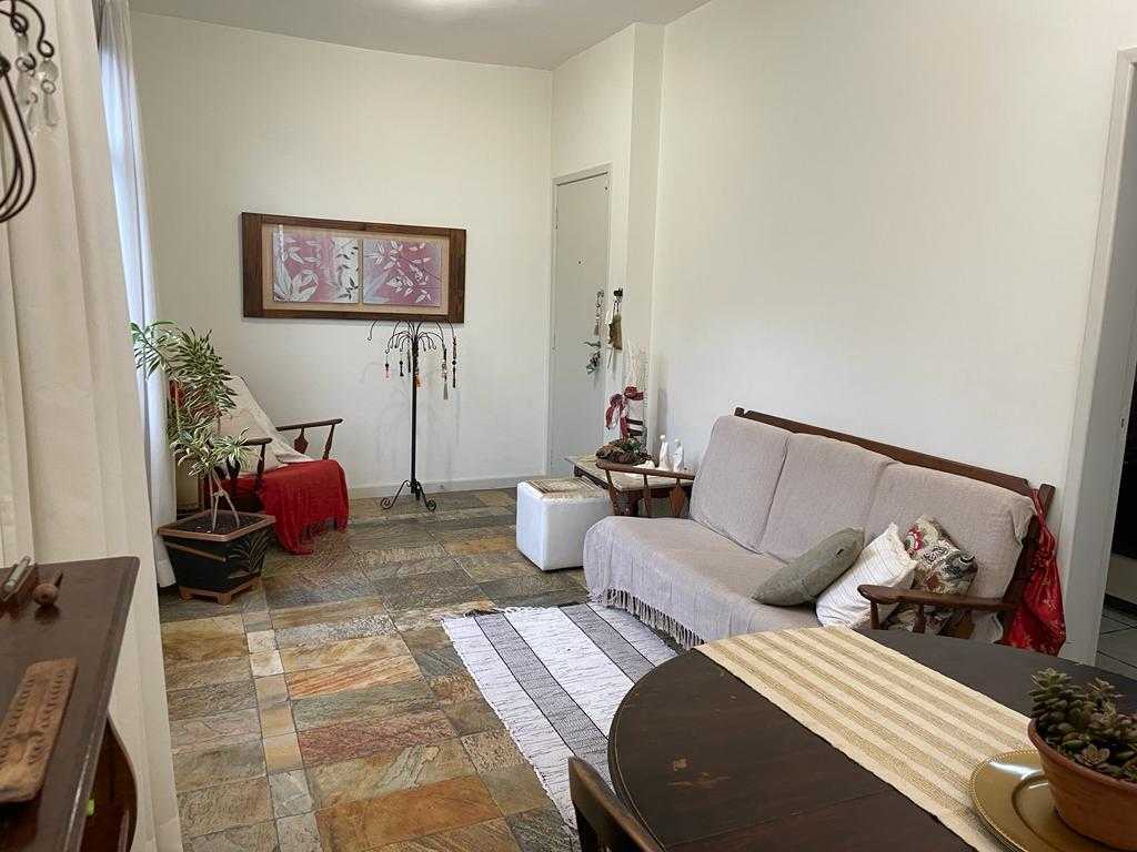 Apartamento à venda com 2 quartos, 68m² - Foto 1