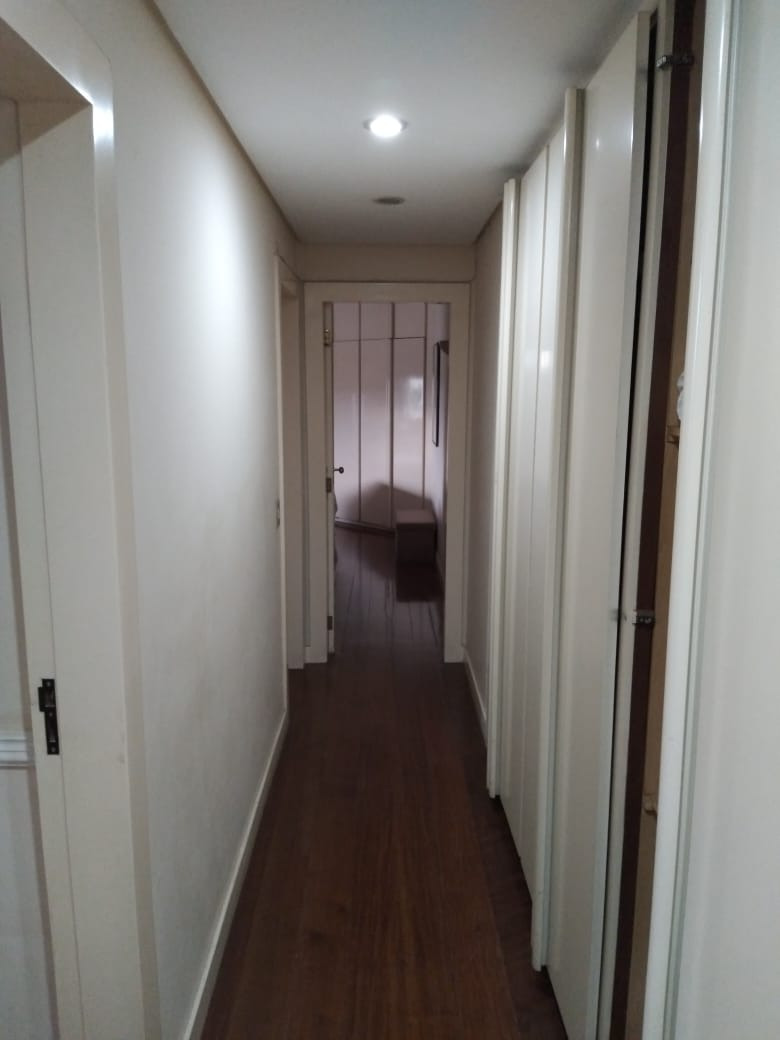 Apartamento à venda com 4 quartos, 232m² - Foto 12