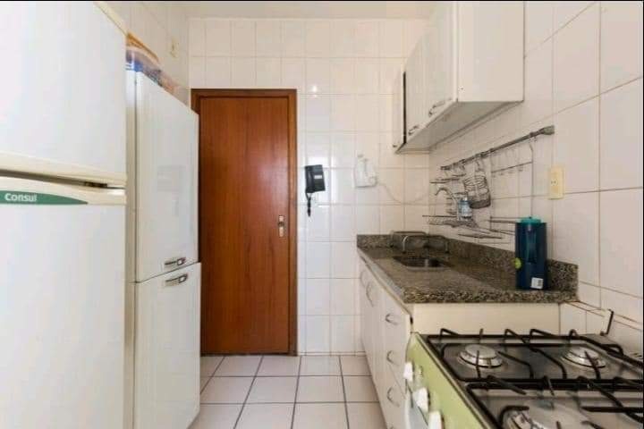 Apartamento à venda com 3 quartos, 80m² - Foto 9