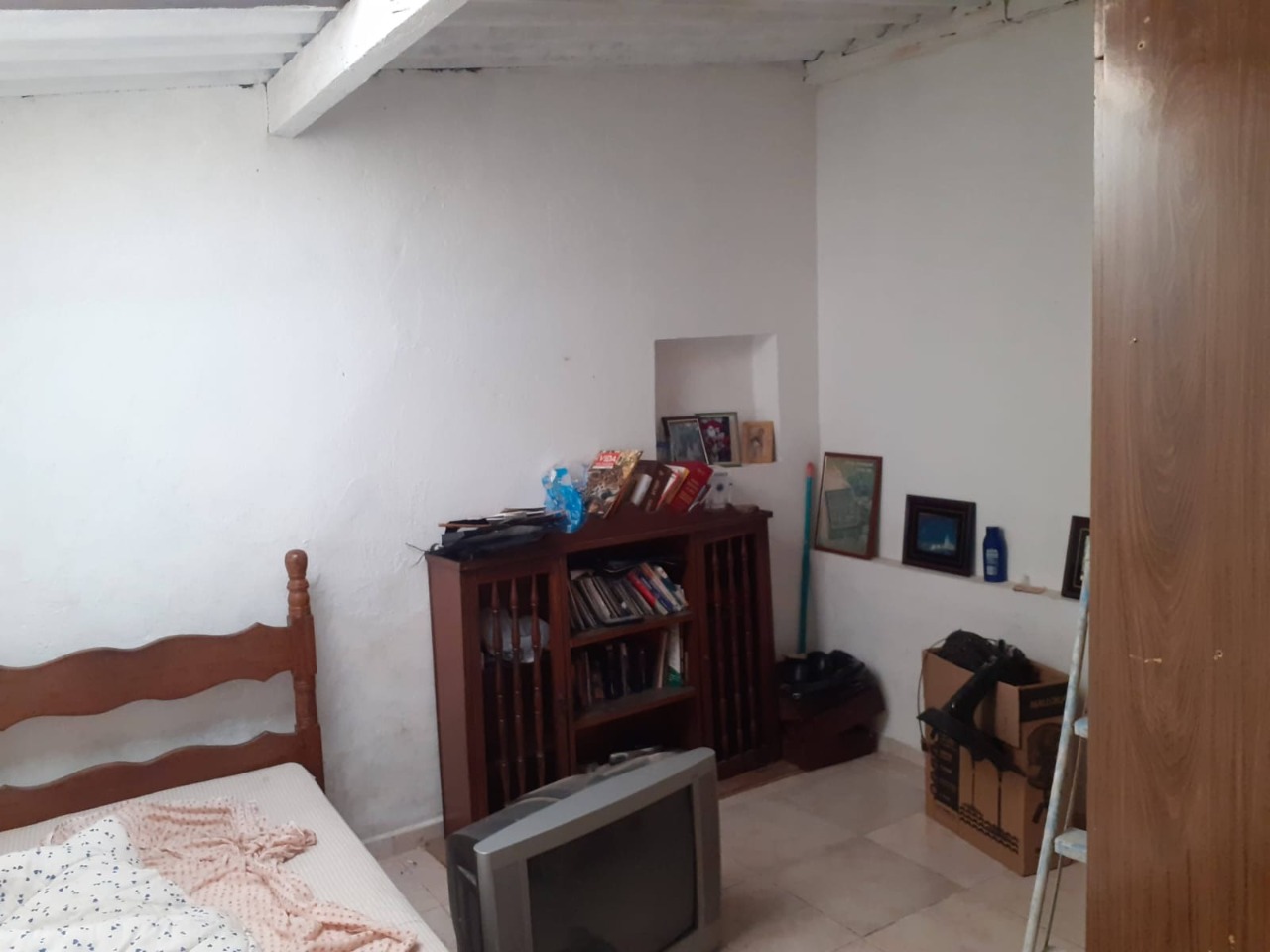 Casa à venda com 1 quarto, 58m² - Foto 8