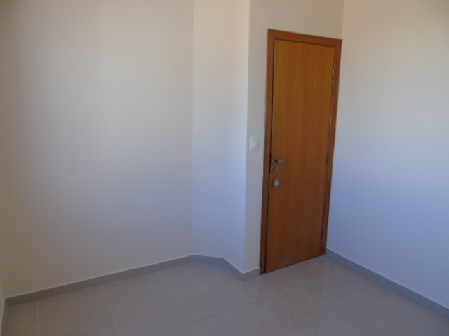 Apartamento à venda com 3 quartos, 83m² - Foto 6