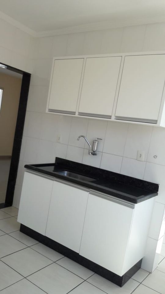 Apartamento à venda com 3 quartos, 83m² - Foto 17