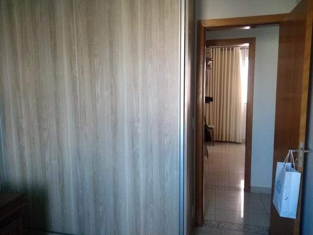 Apartamento à venda com 3 quartos, 112m² - Foto 3