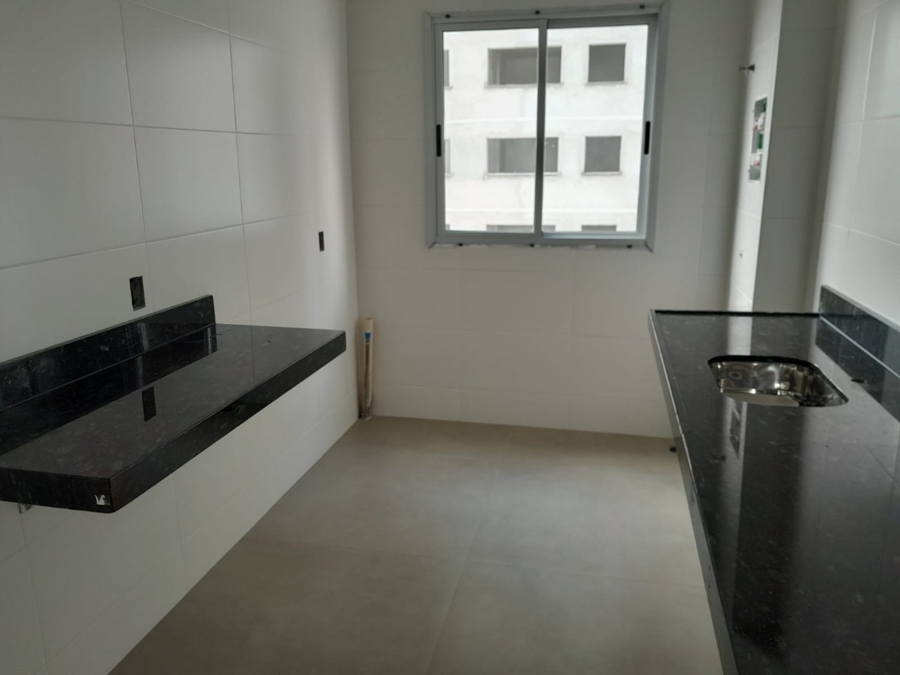 Apartamento à venda com 2 quartos, 60m² - Foto 13