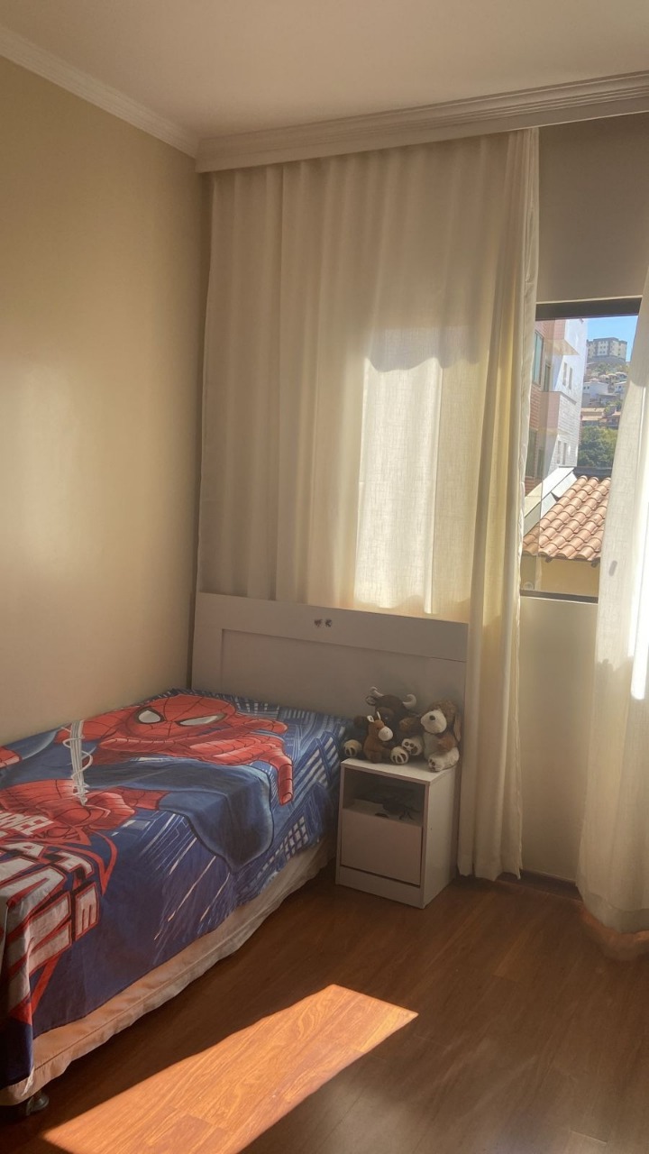 Casa à venda com 4 quartos, 280m² - Foto 16