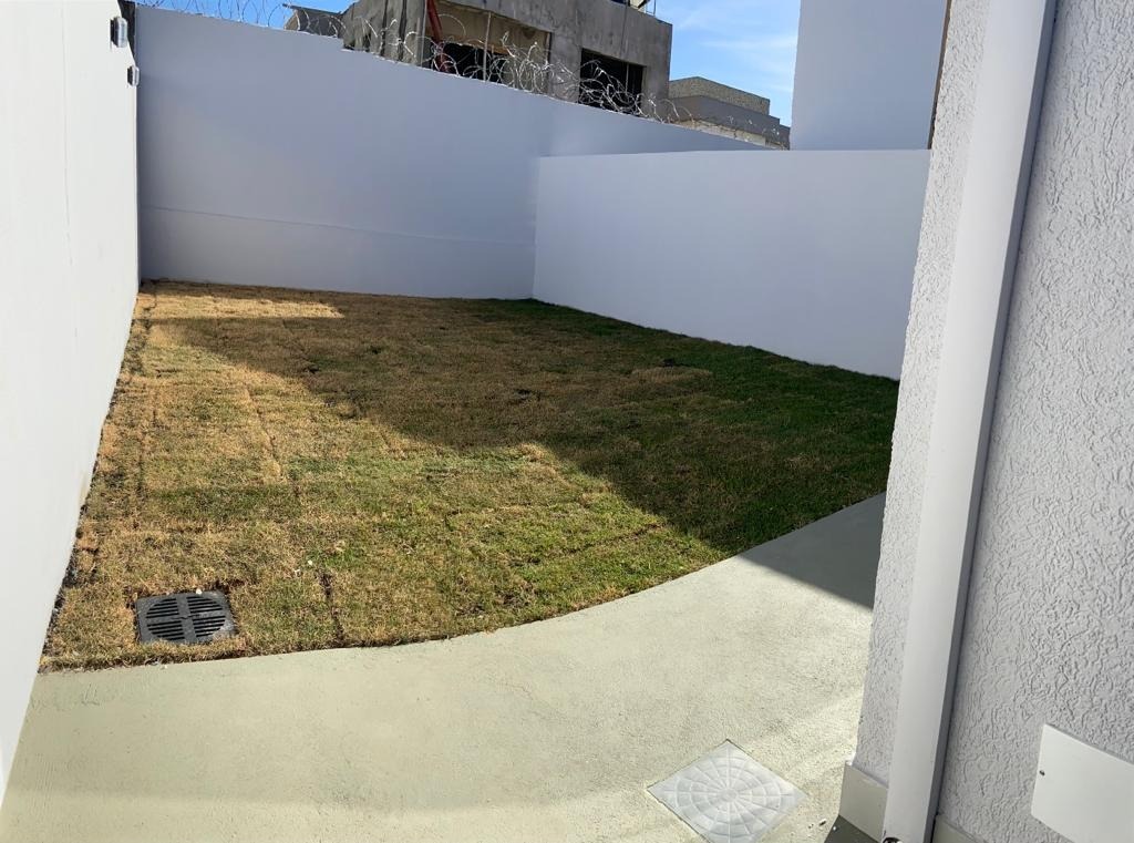 Casa à venda com 3 quartos, 128m² - Foto 3