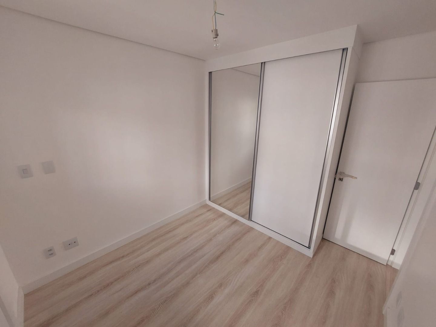 Apartamento à venda com 3 quartos - Foto 10