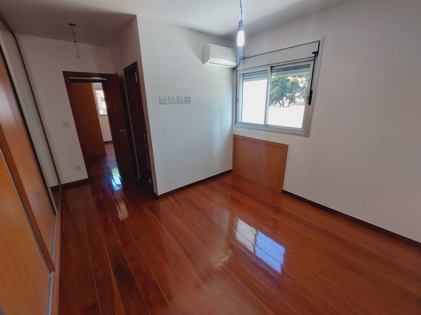 Apartamento à venda com 3 quartos - Foto 9