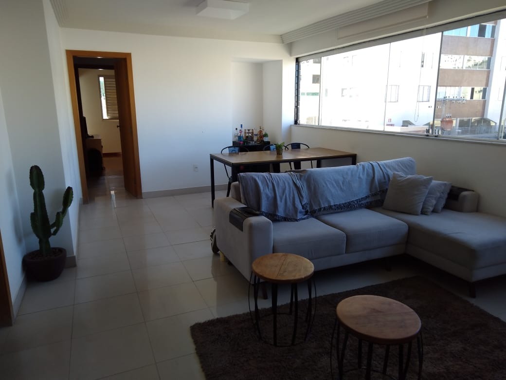 Apartamento à venda com 3 quartos, 90m² - Foto 3