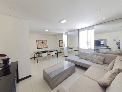 Apartamento à venda com 3 quartos, 100m² - Foto 1