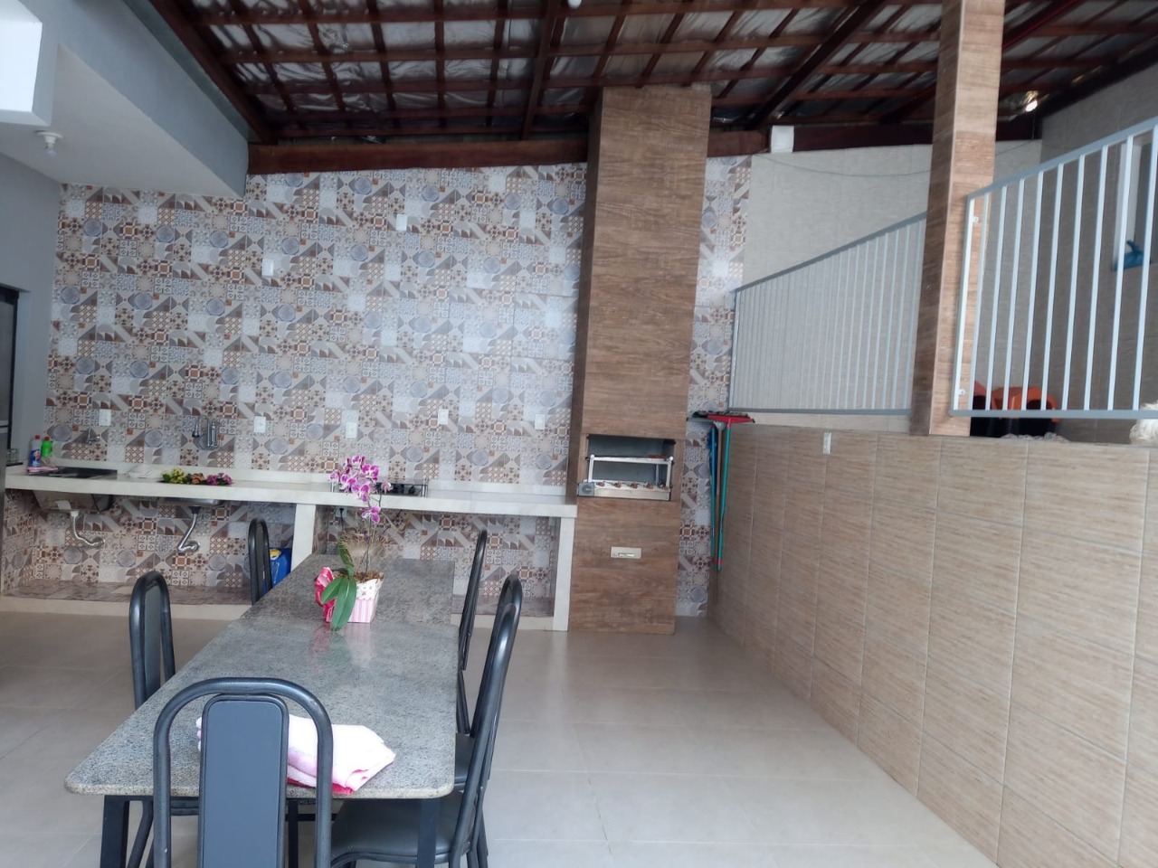 Casa à venda com 4 quartos, 300m² - Foto 12