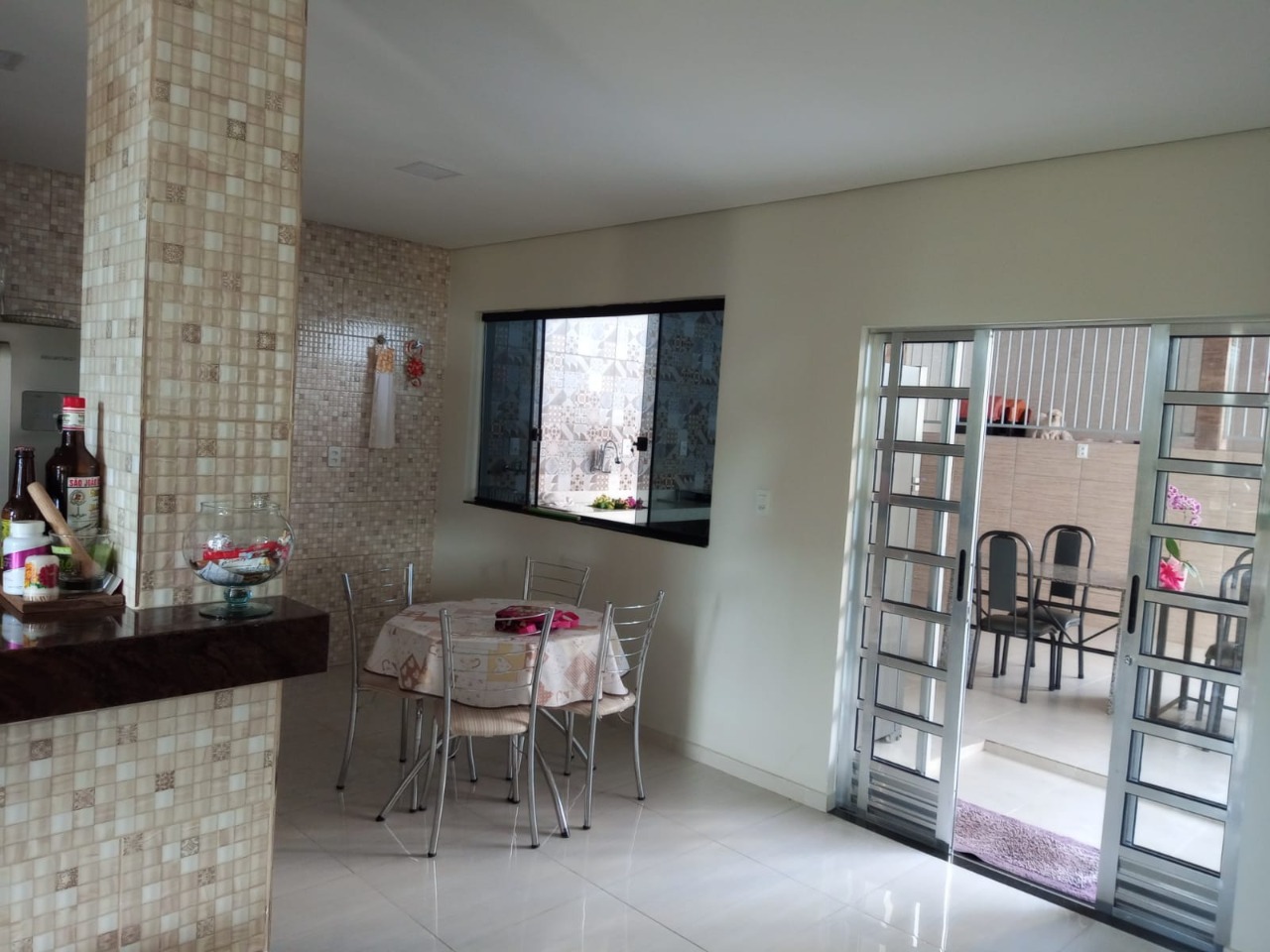 Casa à venda com 4 quartos, 300m² - Foto 6