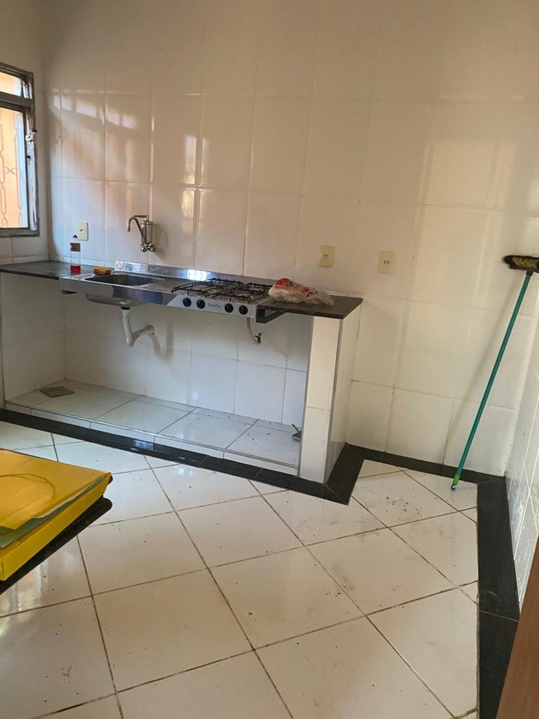 Casa à venda com 4 quartos, 278m² - Foto 5