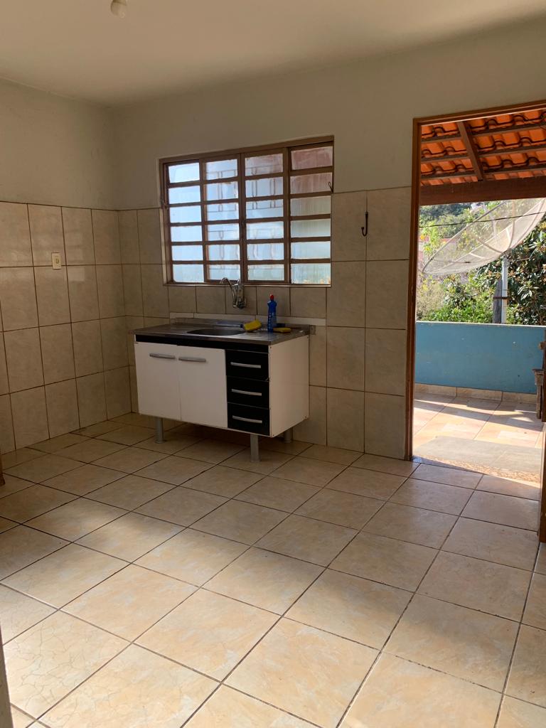 Casa à venda com 3 quartos, 180m² - Foto 7