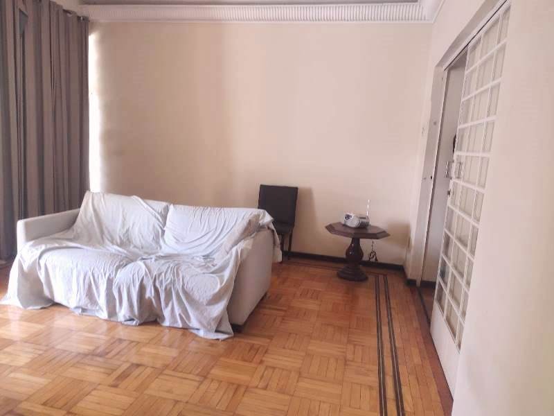 Casa à venda com 3 quartos, 300m² - Foto 7