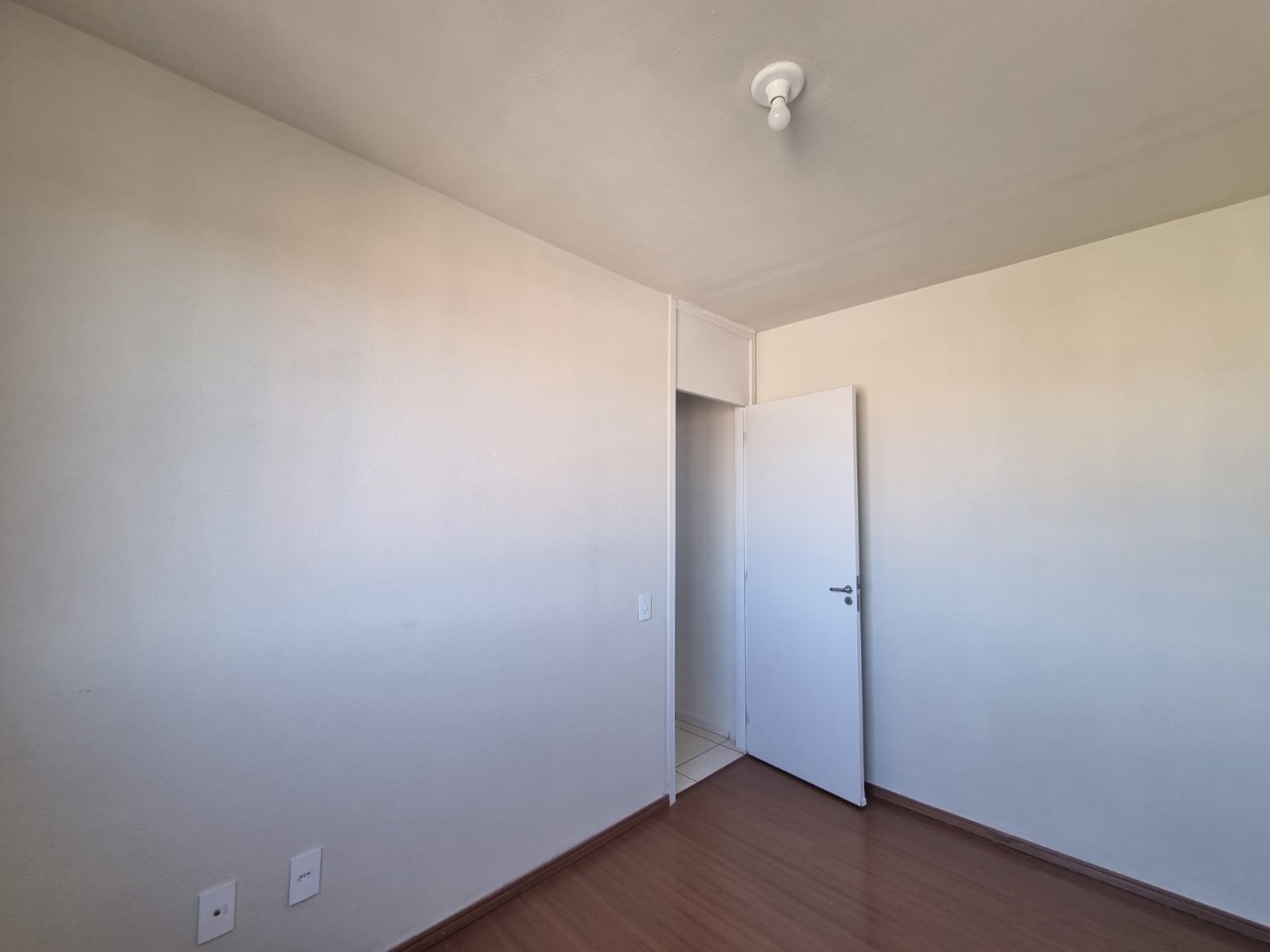 Apartamento para alugar com 2 quartos, 47m² - Foto 12