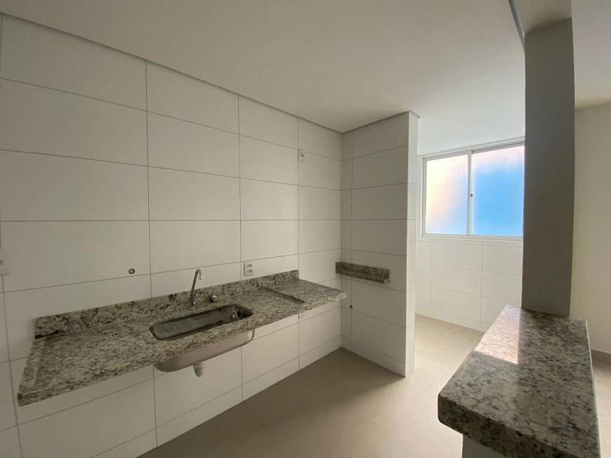 Apartamento à venda com 2 quartos, 75m² - Foto 5