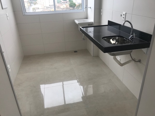 Apartamento à venda com 2 quartos, 47m² - Foto 3