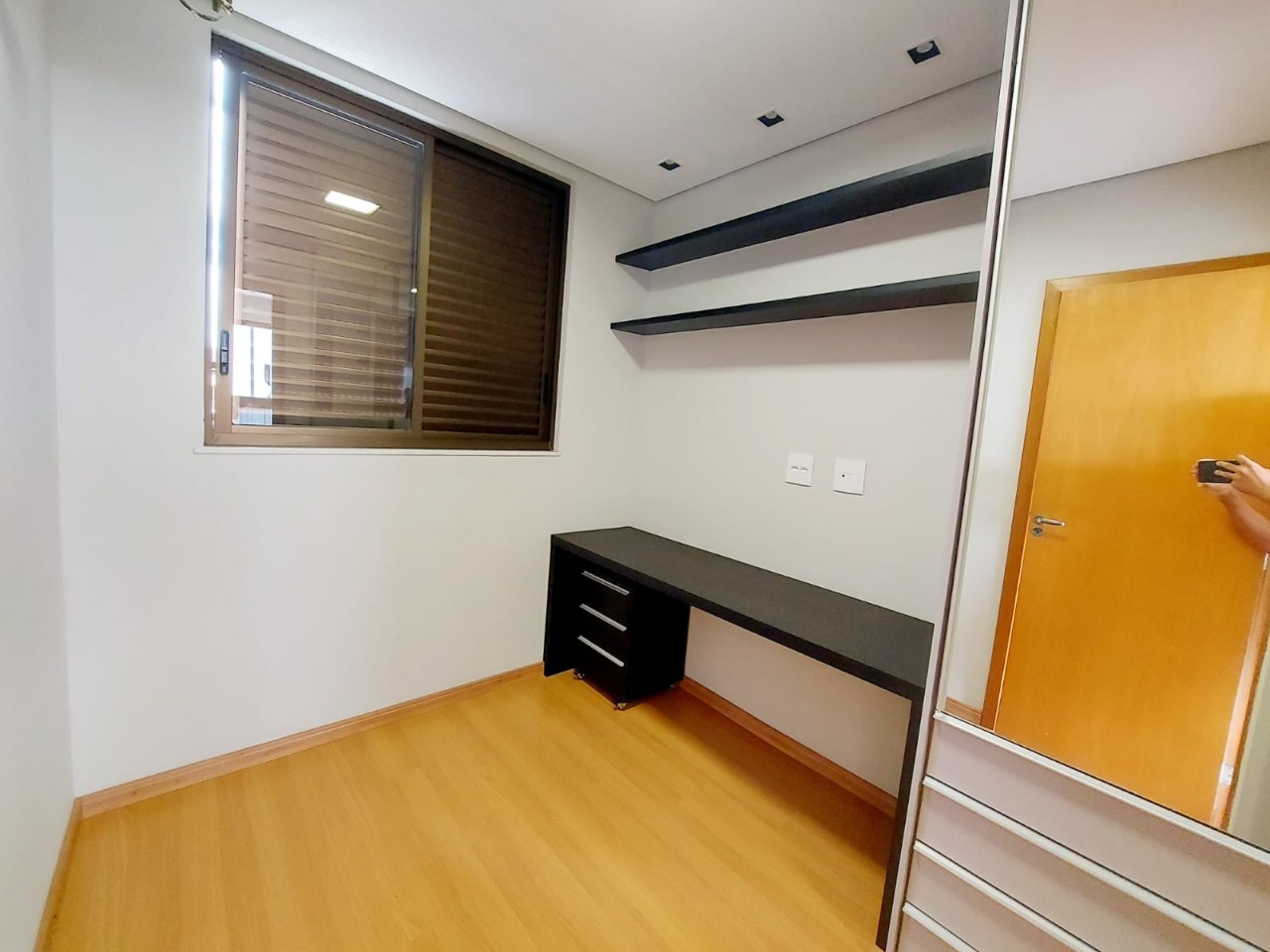 Cobertura à venda com 4 quartos, 200m² - Foto 3