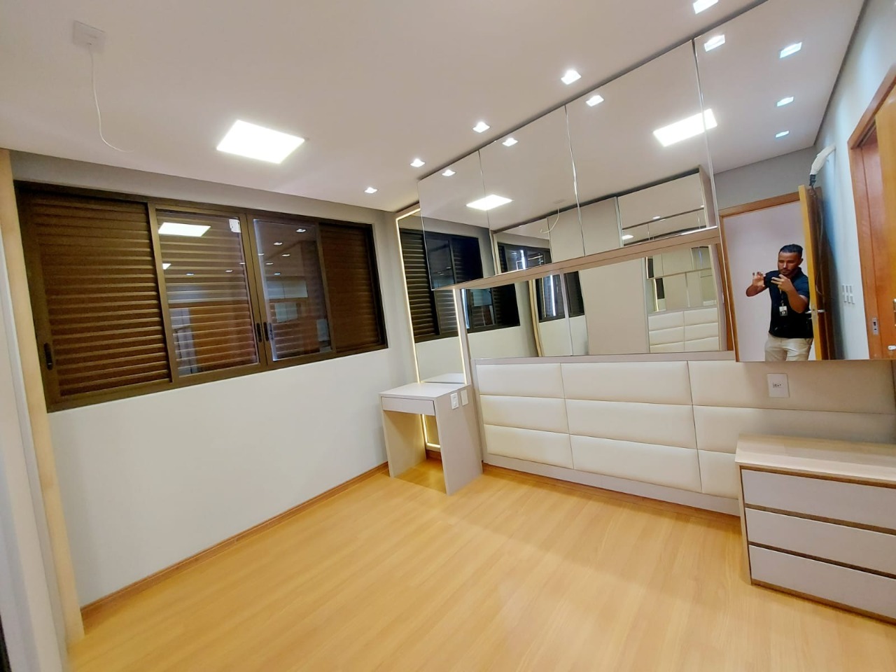 Cobertura à venda com 4 quartos, 200m² - Foto 12