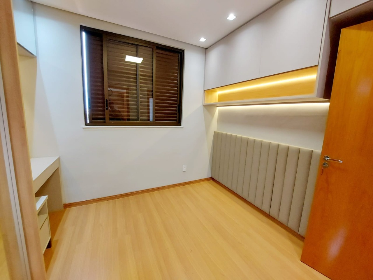 Cobertura à venda com 4 quartos, 200m² - Foto 14