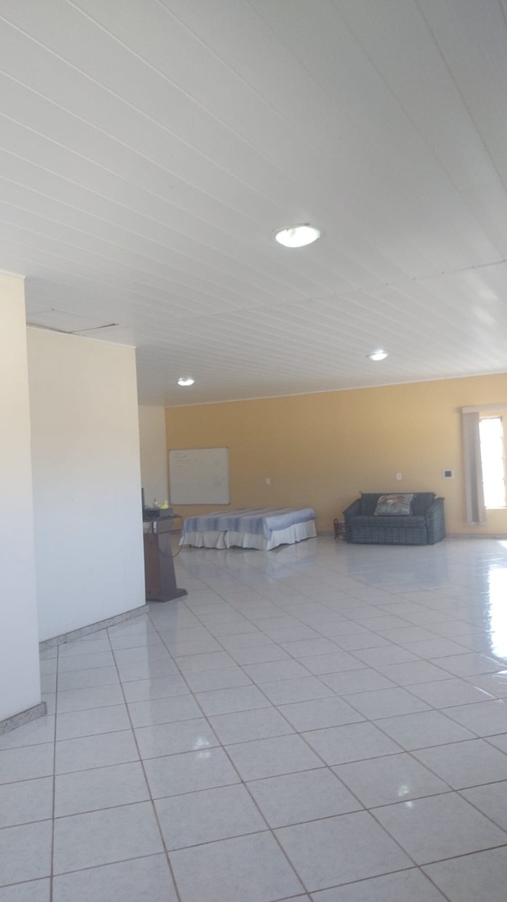 Casa à venda com 3 quartos, 220m² - Foto 24